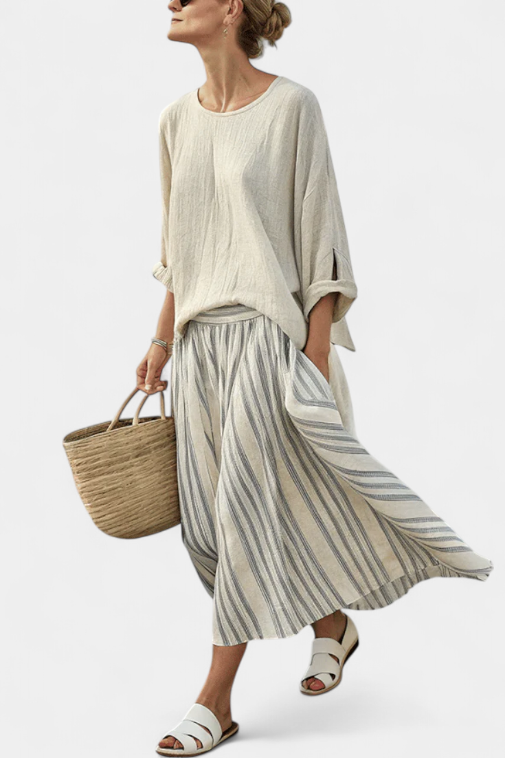 Elegant og Komfortabel Fuld Casual Daisy Sæt: Oversized Bluse med Stribet Midi Nederdel