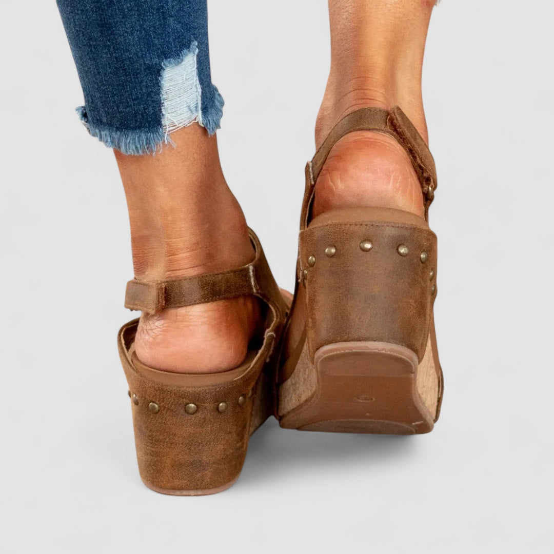 KAJA™ | Mockaskor med Klack