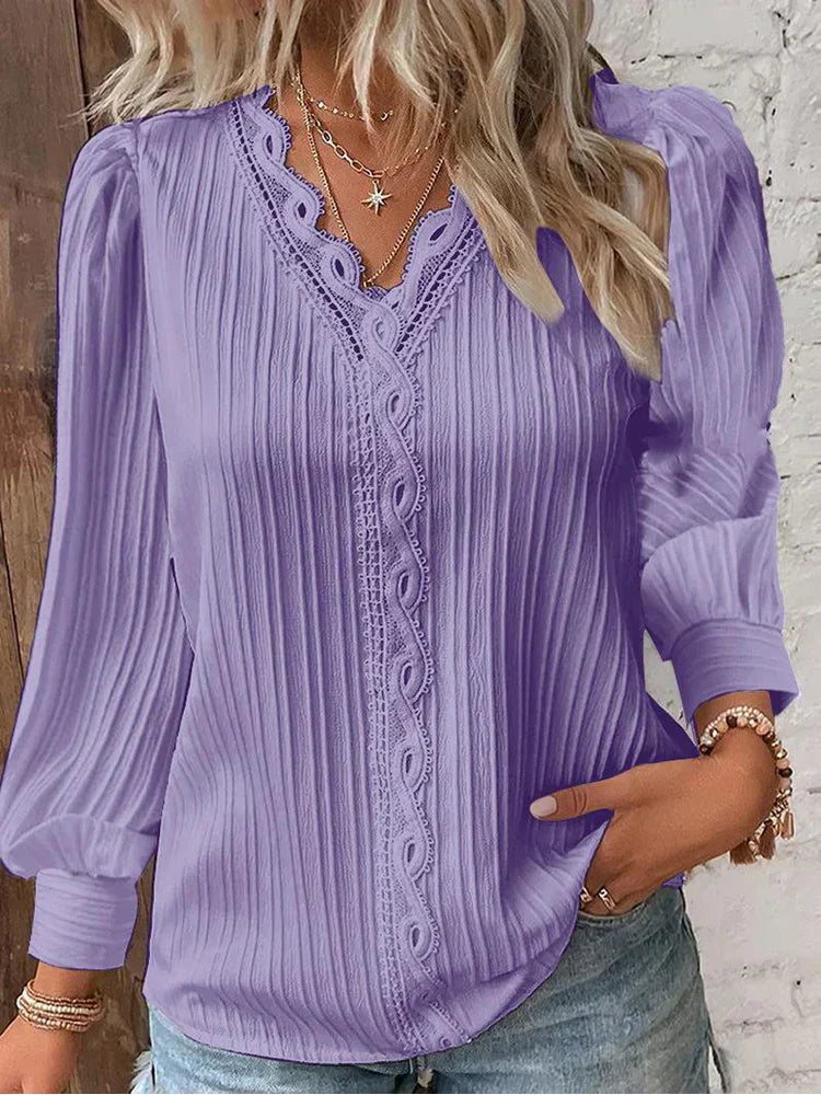 Maja | Bluse med blonderdetaljer