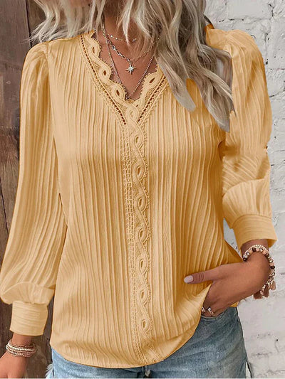 Maja | Bluse med blonderdetaljer