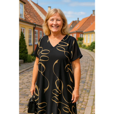 Sanne – Let kjole med grafisk print