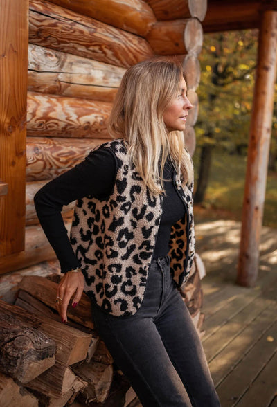Astrid | Leopard strikket vest