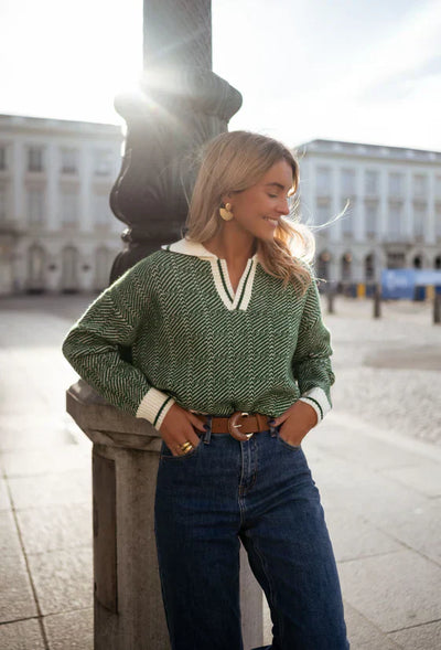 Emilia | V-hals trøje