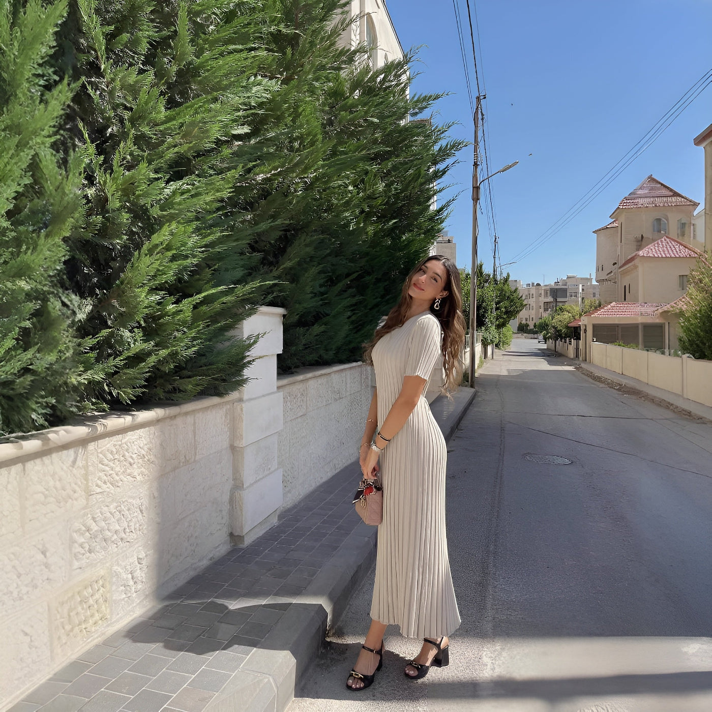 Edithe™ - Elegant stribet kjole