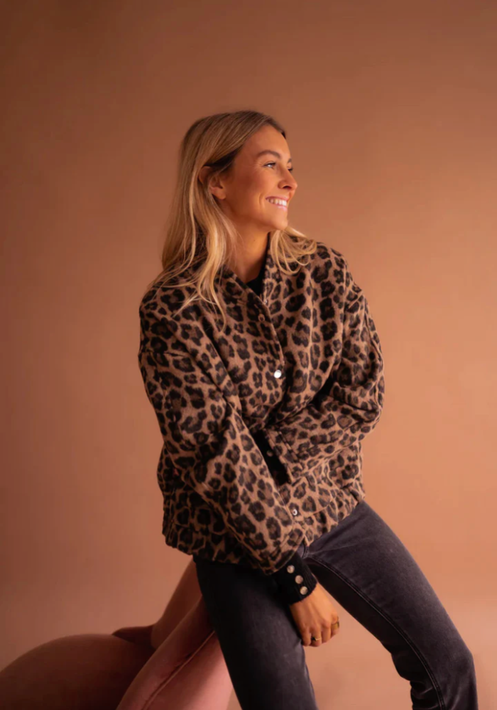 Leona | Leopard bomberjakke