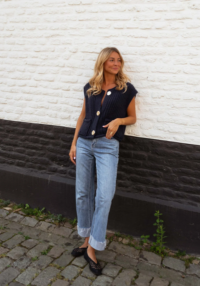 Fenja | Chic lagerstrikket vest