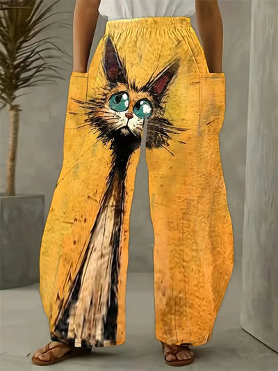 Freja Damebukser i Plus Size med Komfortabelt Katteprint – Løstsiddende Bukser med Vide Ben til Hjemmebrug eller Afslappede Dage