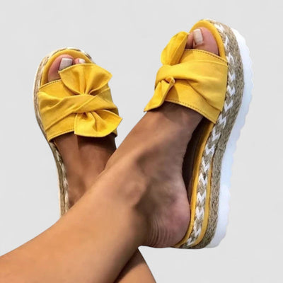 KAJA™ | Soleil – Platformsandaler med sløjfe og sommerlig energi