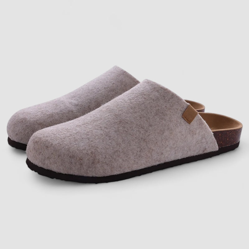 KAJA™ | Livia – Komfortable slip-ons i ruskind med ortopædisk støtte