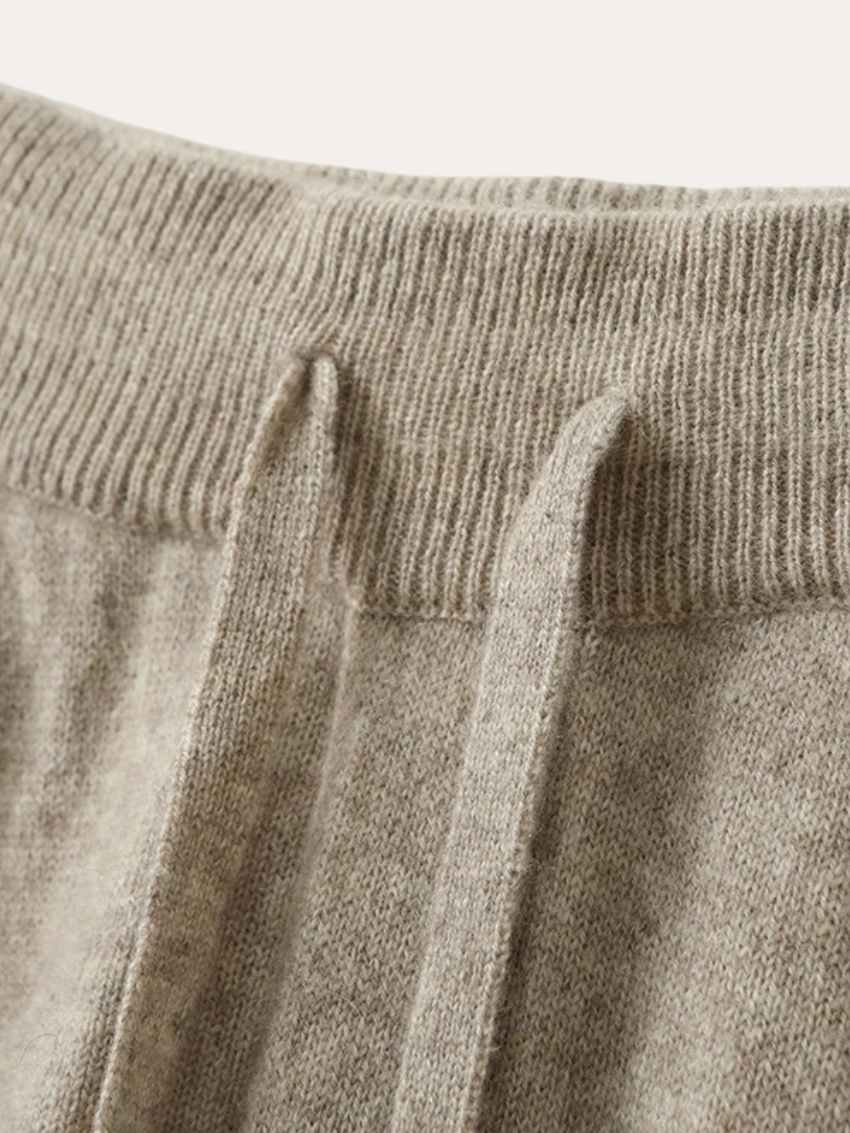 Forfinet Cashmere Bukser – Beige