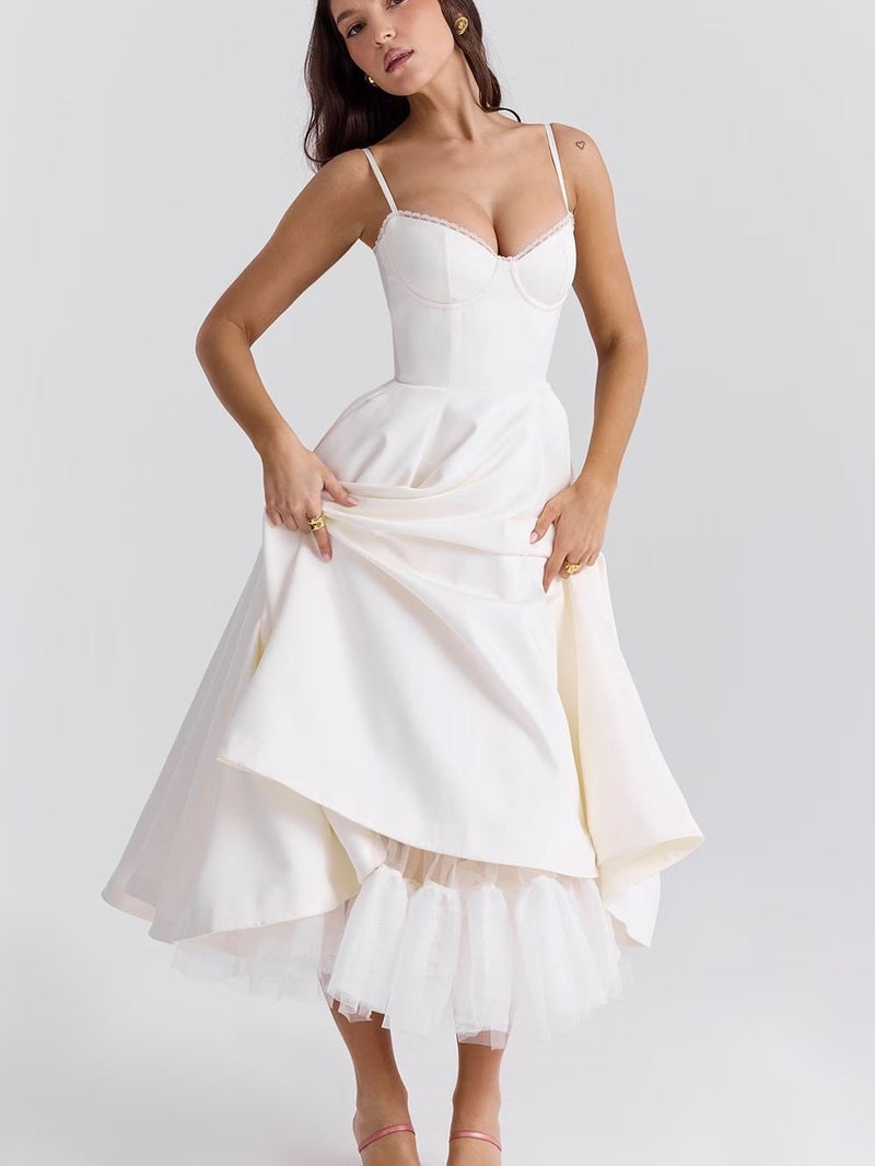 Julia™ | Stilfulde Mademoiselle Kjole