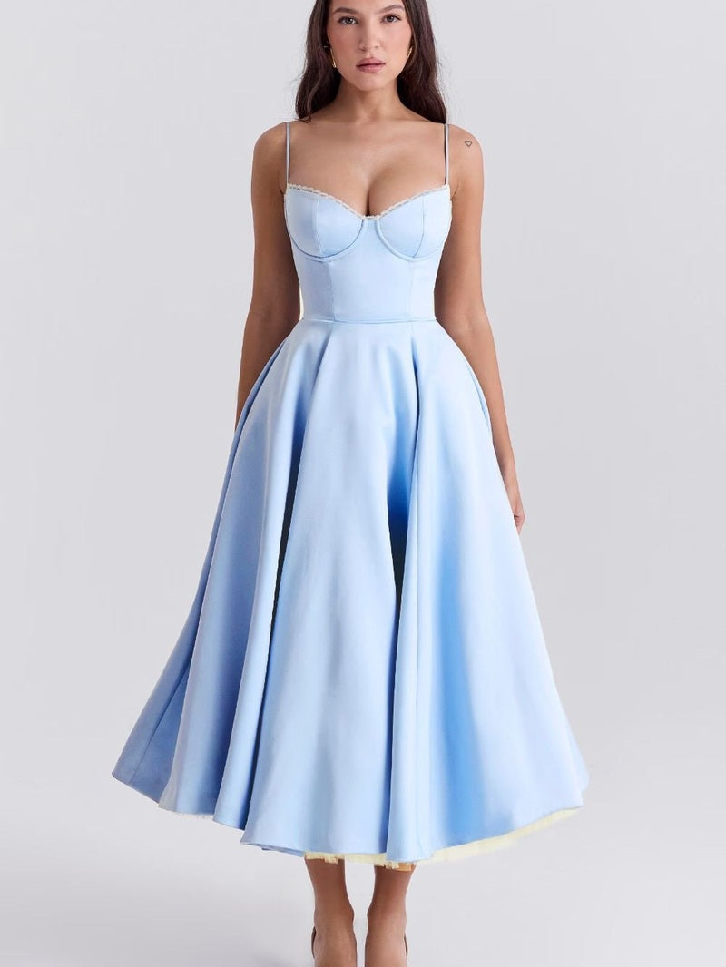 Julia™ | Stilfulde Mademoiselle Kjole