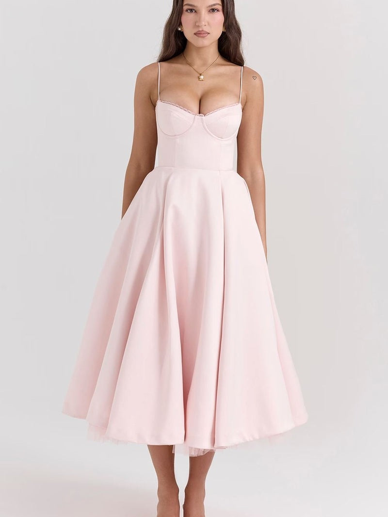 Julia™ | Stilfulde Mademoiselle Kjole