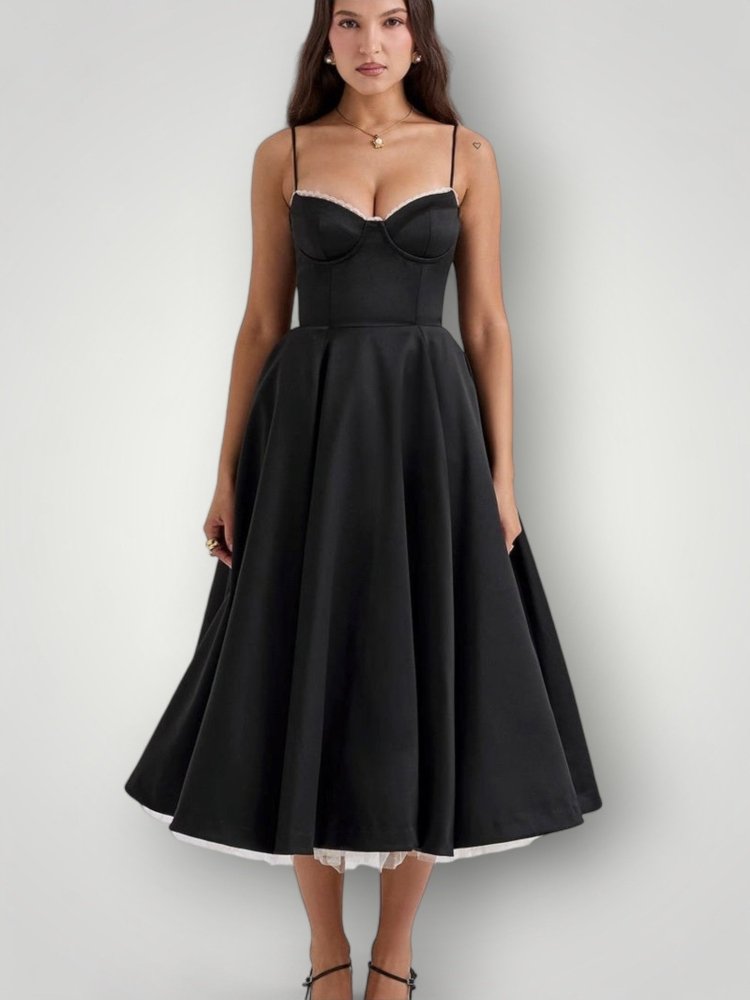 JULIA | STILFULDT KJOLLE